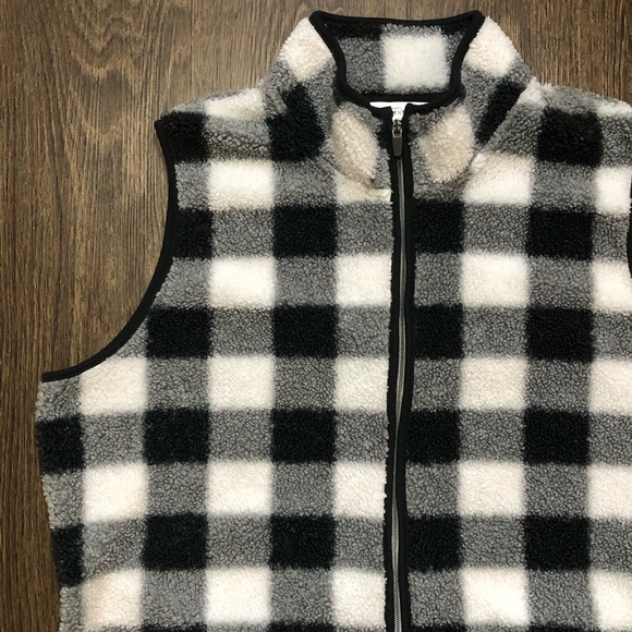 Vintage Northern Reflections Black & White Checkered Sherpa Vest - Picture 4 of 17